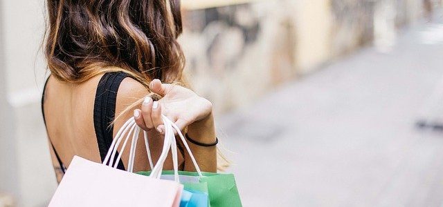 6 consejos legales para comprar en rebajas