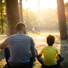 El Supremo da la custodia de dos menores al padre por el maltrato hacia la madre por su nueva pareja